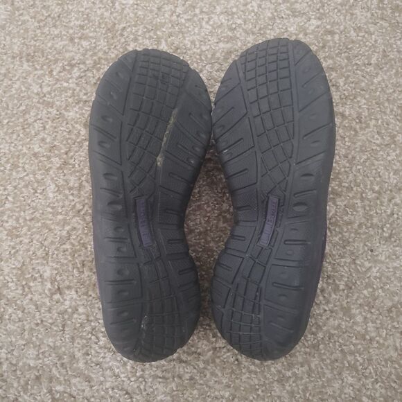 LL Bean Women's Suede Mules/Clogs Size 6 Purple, PRE-OWNED In great condition - Picture 5 of 6